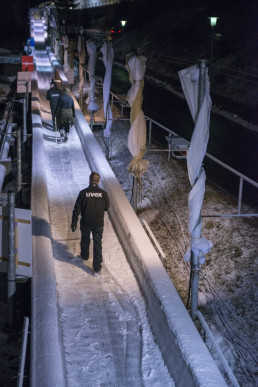 Betriebs- und Instandhaltungsmannschaft mit uvex Schutzausrüstung im Wintersportzentrum Oberhof