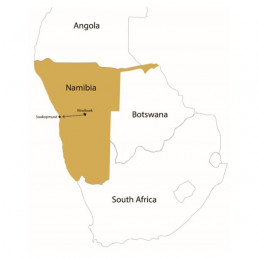 Karte von Angola, Botswana, Südafrika und Namibia inklusive Strecke des Desert Dash Mountainbike-Rennens durch die Wüste Namibias