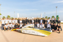 Team-Sommerwagen-Photon-Solarfahrzeug